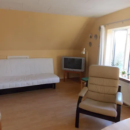 Nygammelso Bed & Breakfast Stege