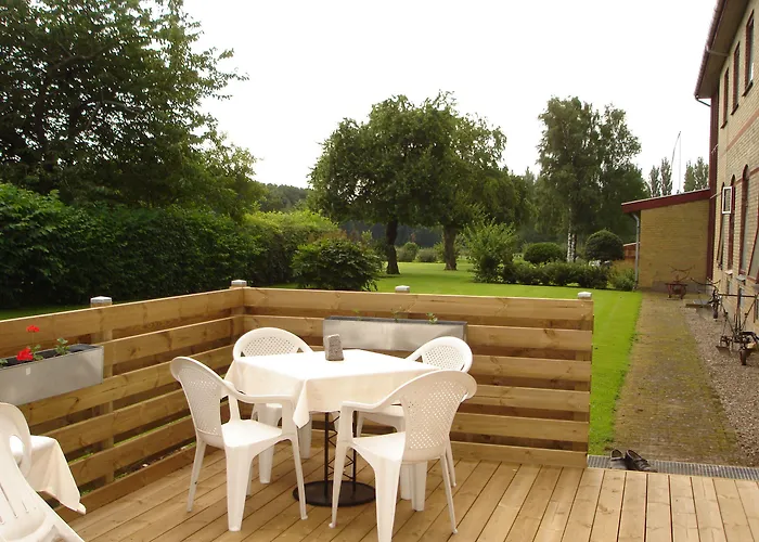 Frühstückspension Nygammelso Stege